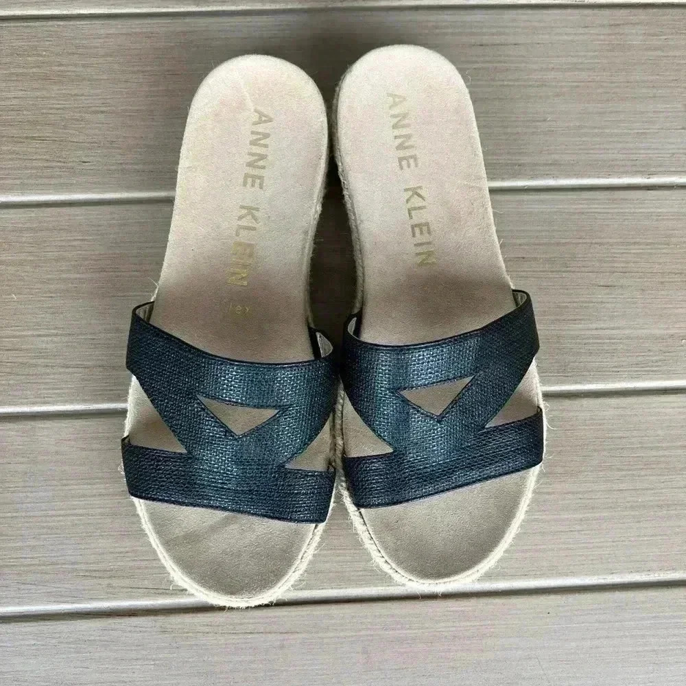 Anne Klein Shoes Sz 7